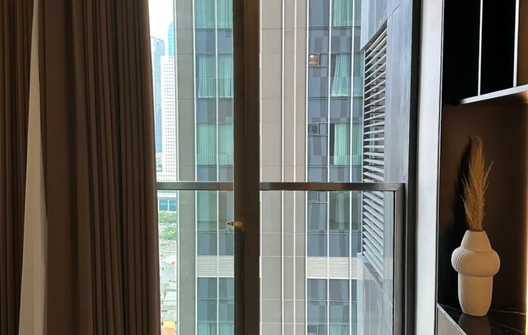 Minimalist Modern Studio Promenade 57 8