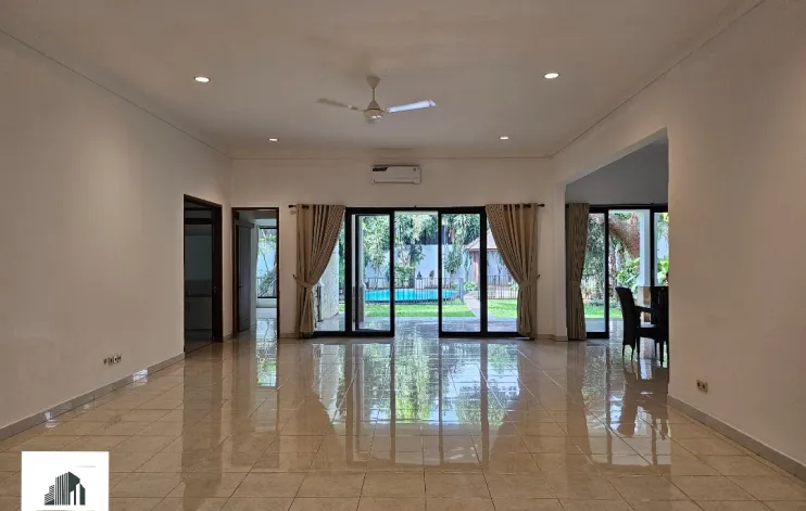 House For Residence Or Office At Kemang Dalam 5