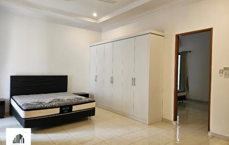 House For Residence Or Office At Kemang Dalam 6