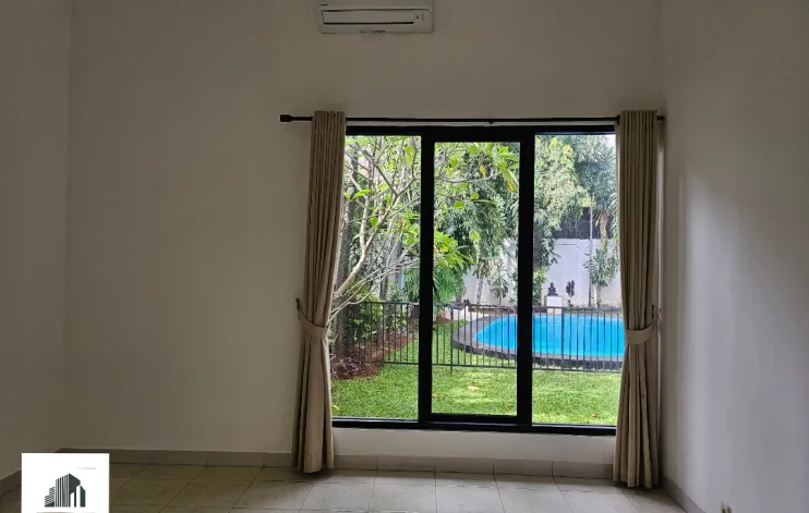 House For Residence Or Office At Kemang Dalam 11