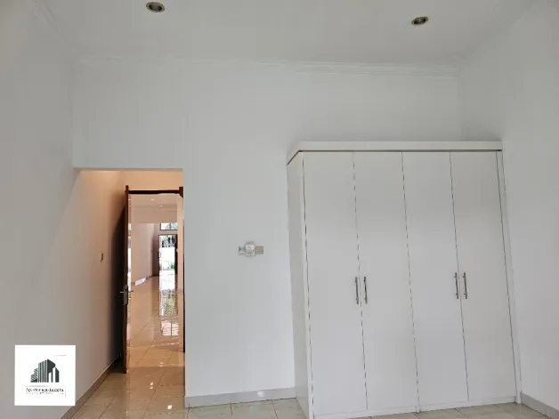 Rumah Disewa House For Residence Or Office At Kemang Dalam 13 watermark_1739347815090
