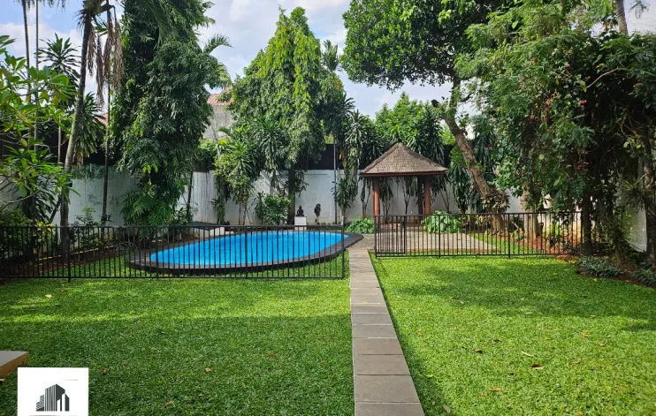 House For Residence Or Office At Kemang Dalam 21
