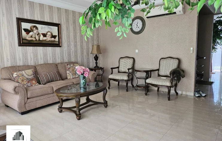 4 BR Seafront Townhouse Ancol 1