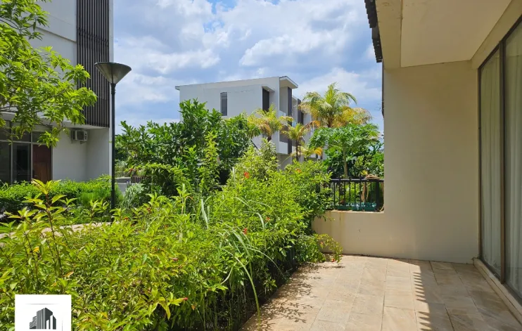 4 BR Seafront Townhouse Ancol 5