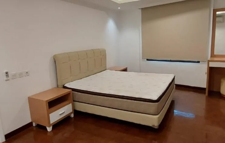 3 BR Kusuma Chandra Unit 8