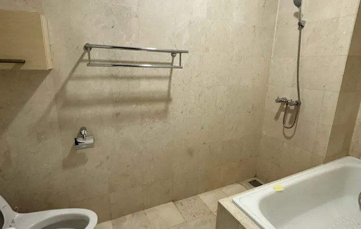 BEST DEAL 4 Bedrooms Kemang Village Residence 4