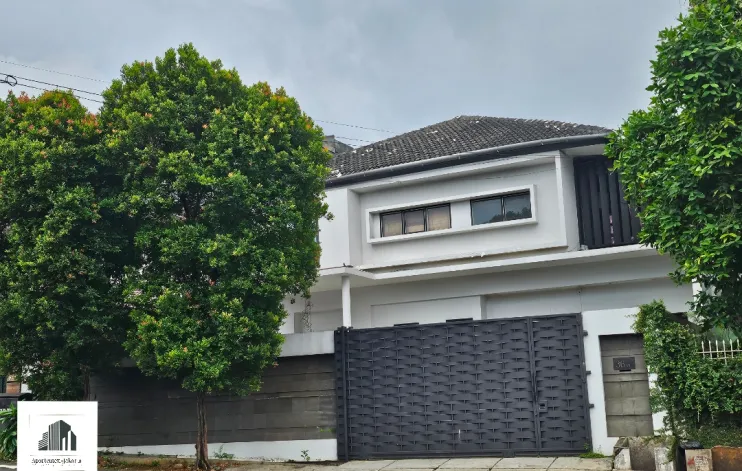 4 Bedrooms Luxury House At Pondok Pinang South Jakarta 2
