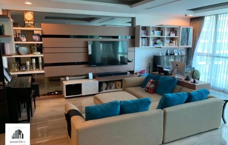 3 BR Lift Pribadi The Bloomington Kemang Village  2