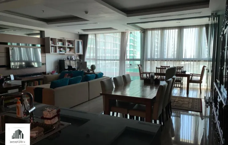 3 BR Lift Pribadi The Bloomington Kemang Village  3