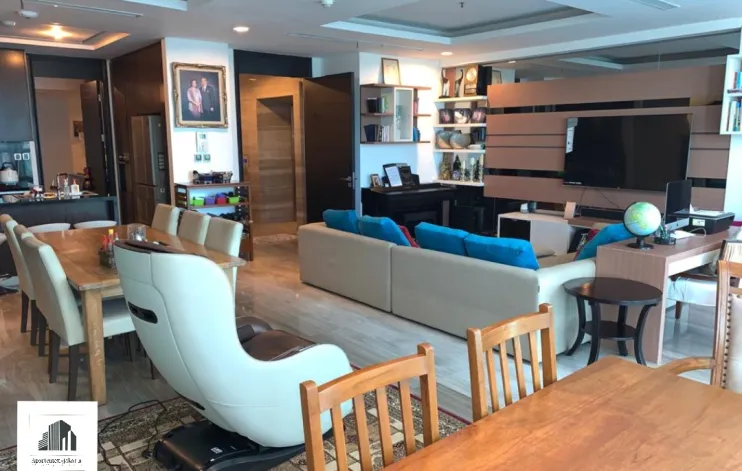 3 BR Lift Pribadi The Bloomington Kemang Village  4
