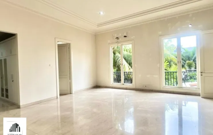 Rumah Mewah Klasik Modern 6 Kamar Di Area Kemang 13