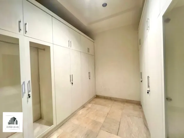 Rumah Disewa Rumah Mewah Klasik Modern 6 Kamar Di Area Kemang 19 watermark_1745469044275