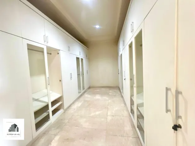 Rumah Disewa Rumah Mewah Klasik Modern 6 Kamar Di Area Kemang 6 watermark_1745469123343