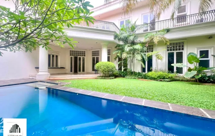 Rumah Mewah Klasik Modern 6 Kamar Di Area Kemang 10