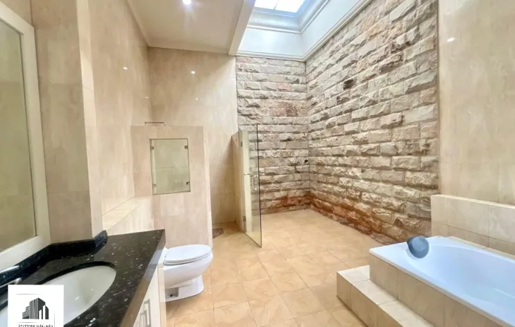 Rumah Mewah Klasik Modern 6 Kamar Di Area Kemang 8