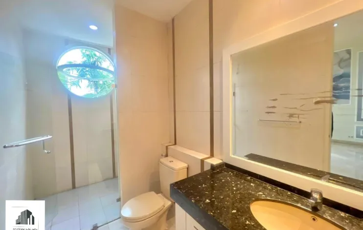 Rumah Mewah Klasik Modern 6 Kamar Di Area Kemang 17