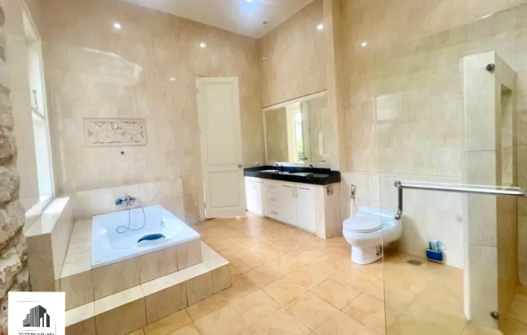 Rumah Mewah Klasik Modern 6 Kamar Di Area Kemang 21