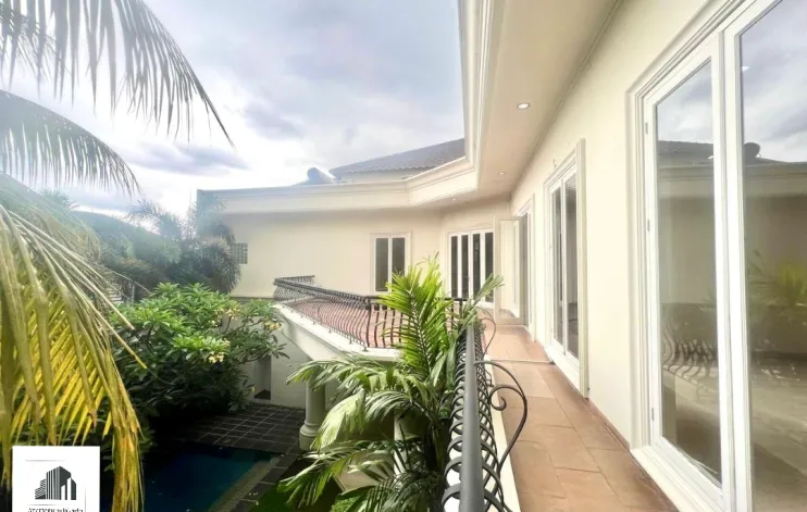 Rumah Mewah Klasik Modern 6 Kamar Di Area Kemang 23