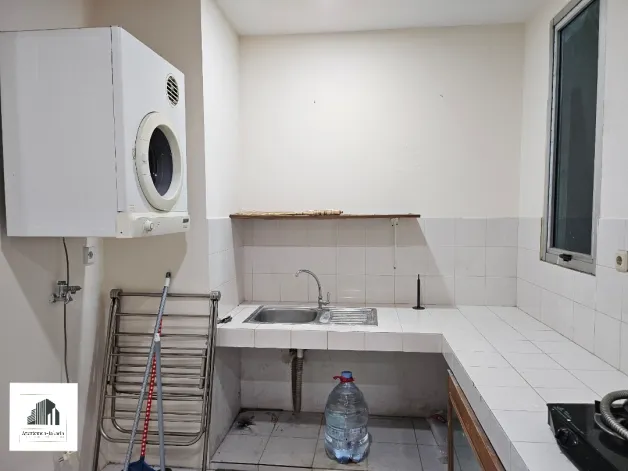 Apartemen Disewa 2 BR Apartemen Private Lift Lantai Rendah 13 watermark_1745475973876