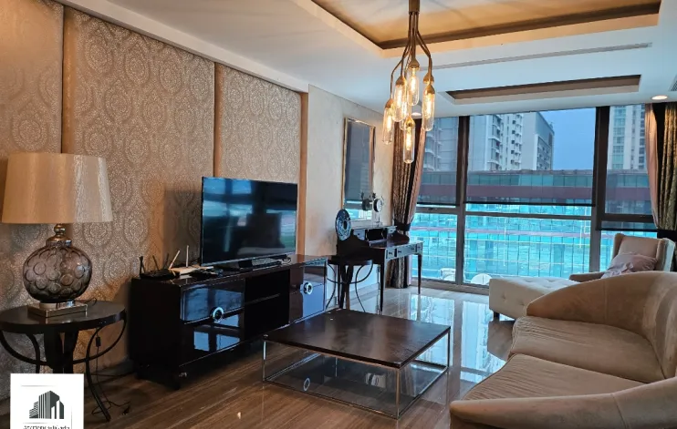 3 BR Lantai Renadah The Bloominton Kemang Village 1