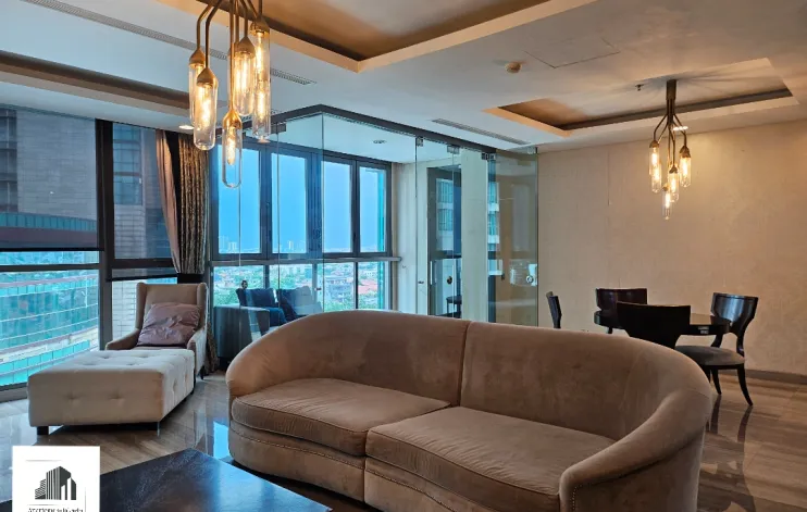 3 BR Lantai Renadah The Bloominton Kemang Village 2
