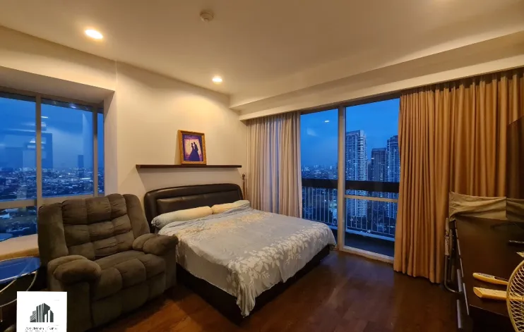 2 Bedrooms South The Mansion At kemang 4