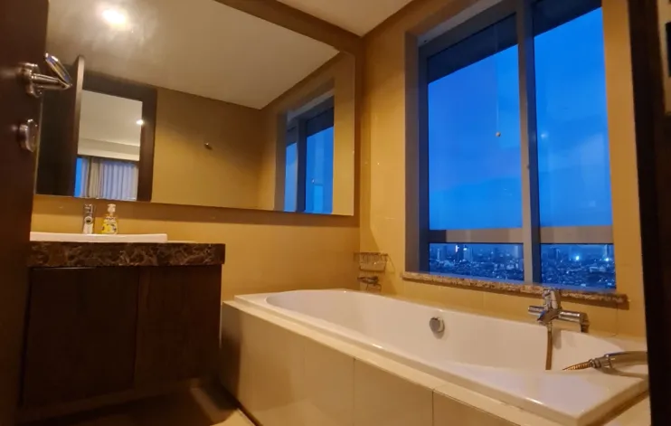 2 Bedrooms South The Mansion At kemang 5