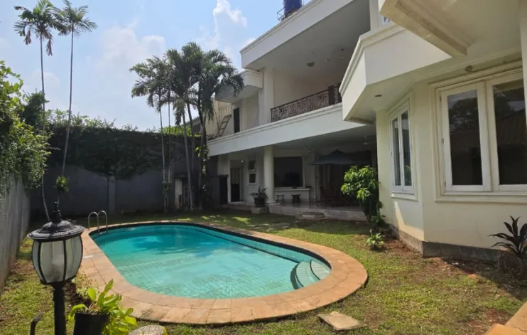 Luxury House At Kemang Dalam South Jakarta 8