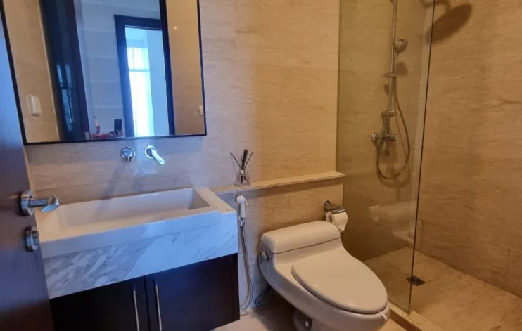 2 Bedrooms Private Lift Darmawangsa Essence 9