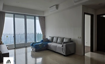 Apartemen Disewa di Jakarta selatan 4 BR Semi Furnished Kemang Village City View