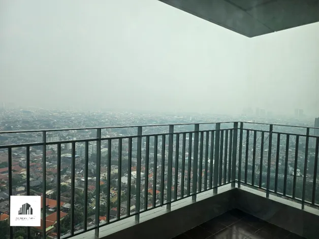 Apartemen Disewa 4 BR Semi Furnished Kemang Village City View 3 watermark_1748270127124