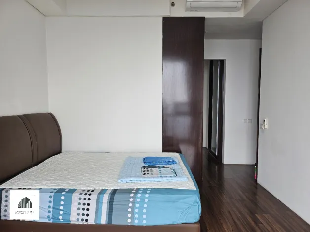 Apartemen Disewa 4 BR Semi Furnished Kemang Village City View 5 watermark_1748270180008