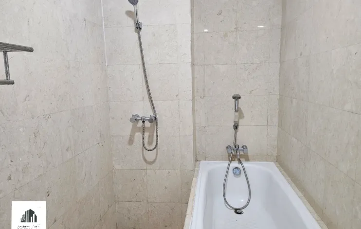 4 BR Semi Furnished Kemang Village City View 16