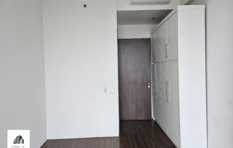 4 BR Semi Furnished Kemang Village City View 20