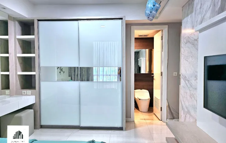 2 BR Unit Mewah Pet Friendly Kemang Village 12