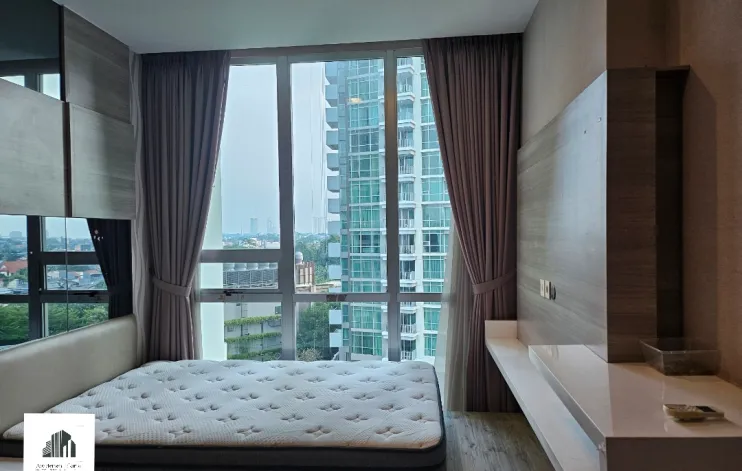 3 BR Modern Tiffany Kemang Village 11