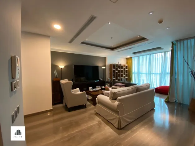 Apartemen Dijual Bloominton 3 Kamar Dengan Interior Modern 1 watermark_1756980624290