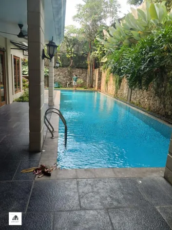 Rumah Disewa Rumah Mewah 5 Kamar Dalam Komplek Yang Asri Di Lebak Bulus 9 watermark_1760184576138