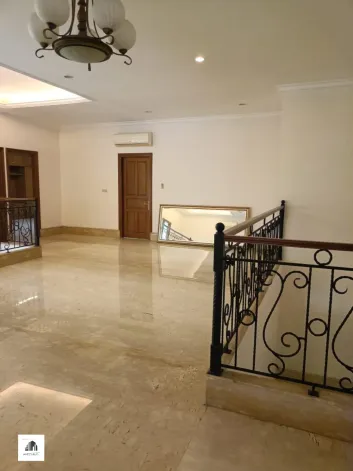 Rumah Disewa Rumah Mewah 5 Kamar Dalam Komplek Yang Asri Di Lebak Bulus 14 watermark_1760184834804