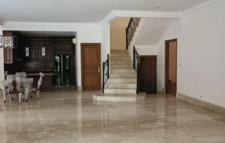 Rumah Mewah 5 Kamar Dalam Komplek Yang Asri Di Lebak Bulus 4