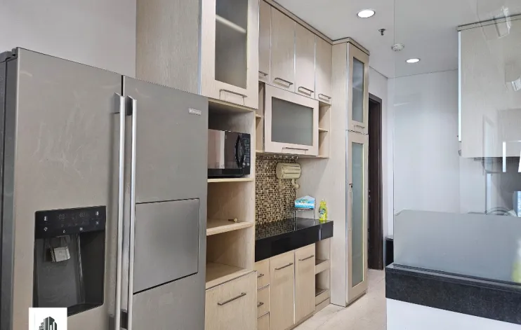 Kemang Village Apartemen 3 BR High Floor  6