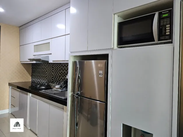 Apartemen Disewa Simply Decoration Studio At Kemang Village 5 watermark_1766493409670