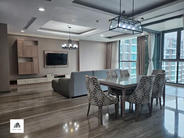 Apartemen Disewa 3 BR Bloomington Kemang Village Double Private Lift 18 watermark_1767703065251