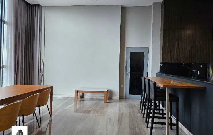 Penthouse 4 Kamar Bloomington Kemang Village 2