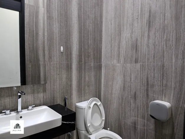 Apartemen Disewa Penthouse 4 Kamar Bloomington Kemang Village 34 watermark_1770471185533