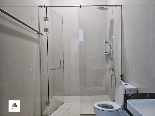 Apartemen Disewa Penthouse 4 Kamar Bloomington Kemang Village 31 watermark_1770471302317