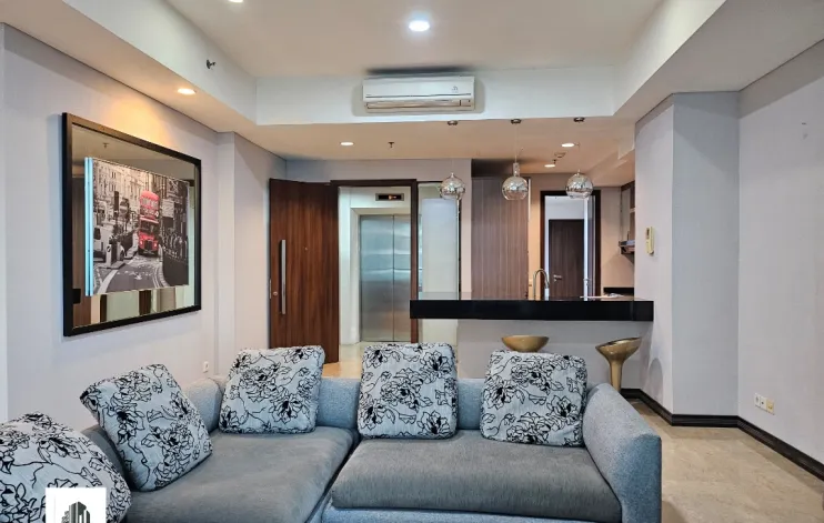 2 BR Private Lift Modern Interior Berukuran Besar 8
