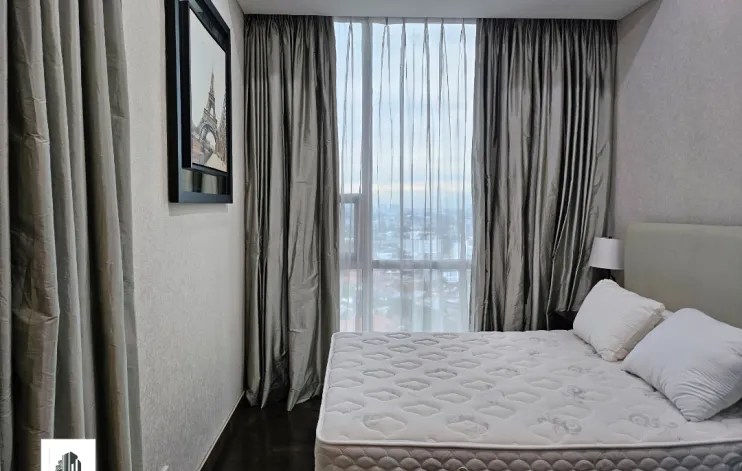 2 BR Private Lift Modern Interior Berukuran Besar 12