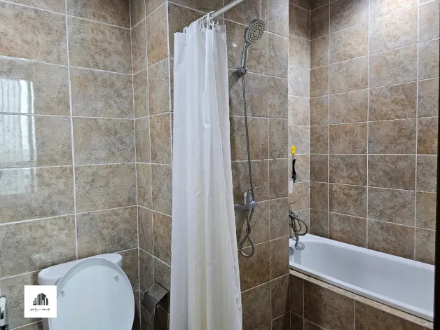 Apartemen Disewa 2 BR Empire Kemang Village Residence 10 watermark_1772198163640