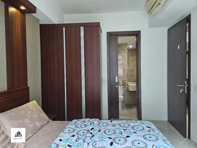 Apartemen Disewa 2 BR Kemang Village Interior Klasik 4 watermark_1772198584444